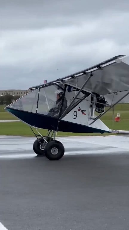 world's lightest plane! Follow Honest Opinion For More Informative ...