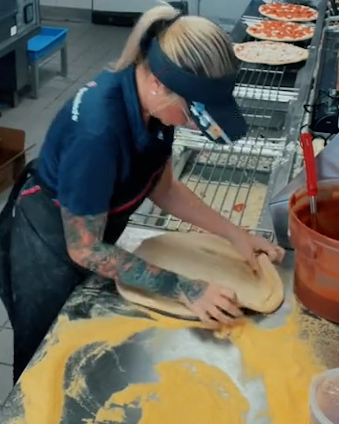 She's making that pizza at record speed 🍕🤯 | FOODbible | Facebook