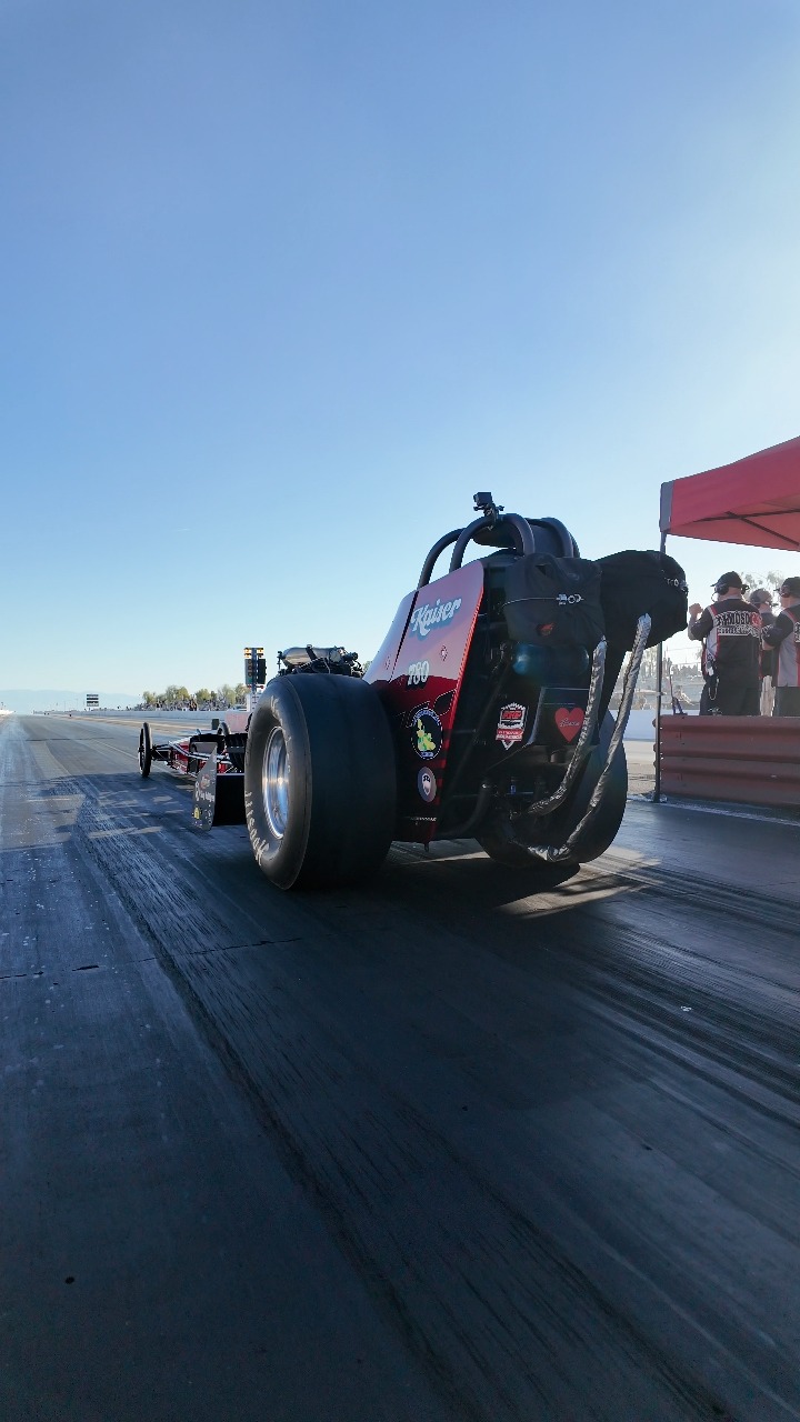 Feeling some deja vu? The KFR team... - KFR Top Fuel Dragster | Facebook