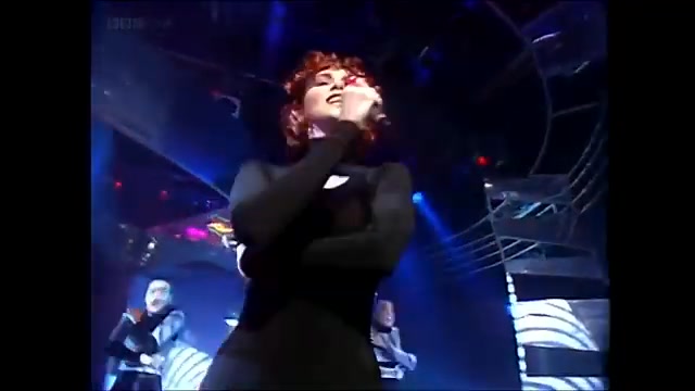 British solo singer Cathy Dennis' brilliant cover of the Fonda Rae