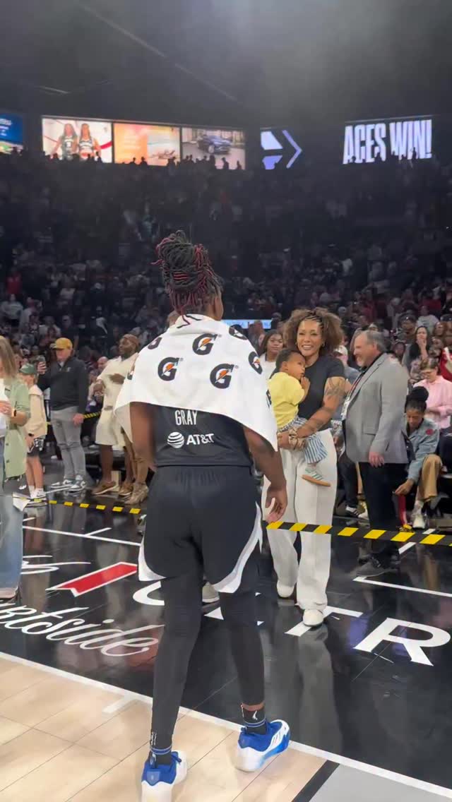 The support system behind Chelsea Gray 🙌 Gray’s wife and son have been ...