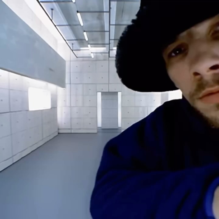 29 YEARS OF 'VIRTUAL INSANITY' 🌀 On this day in 1996, Jamiroquai