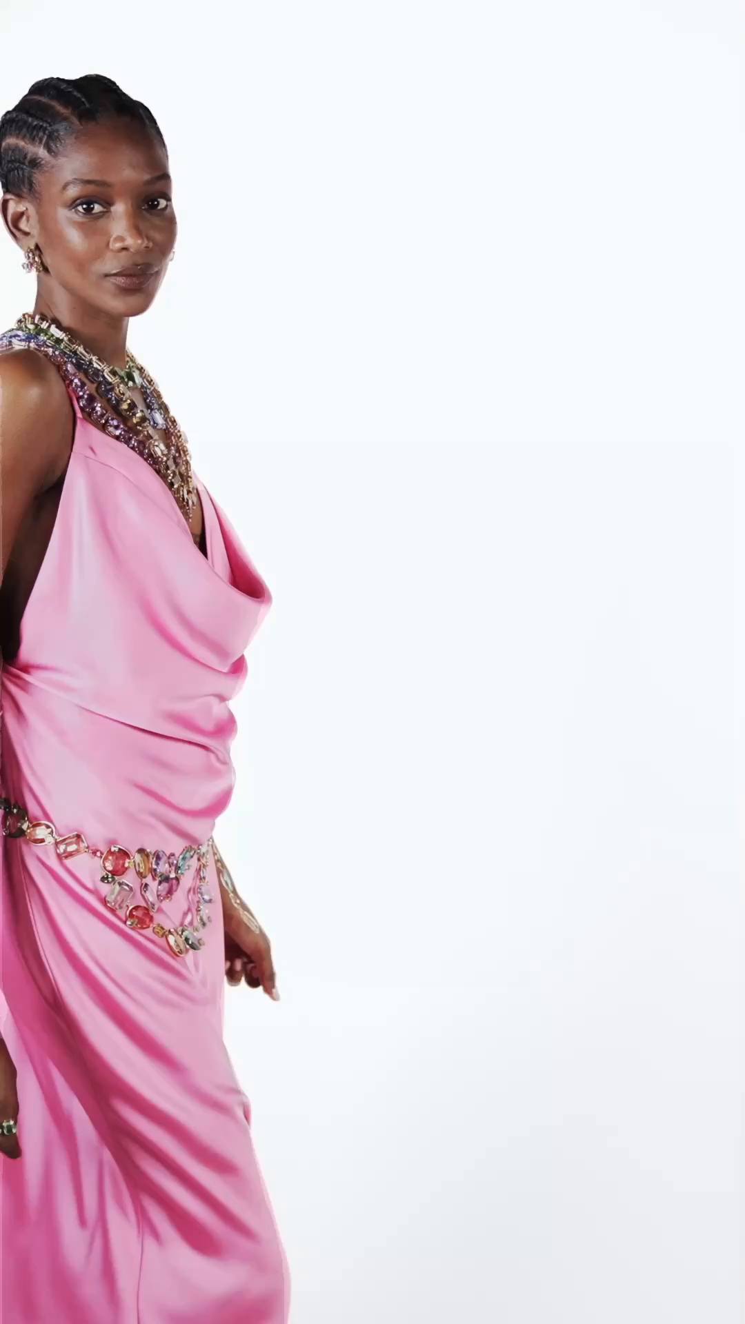 SWAROVSKI - See their eyes light up with a wondrous Swarovski gift