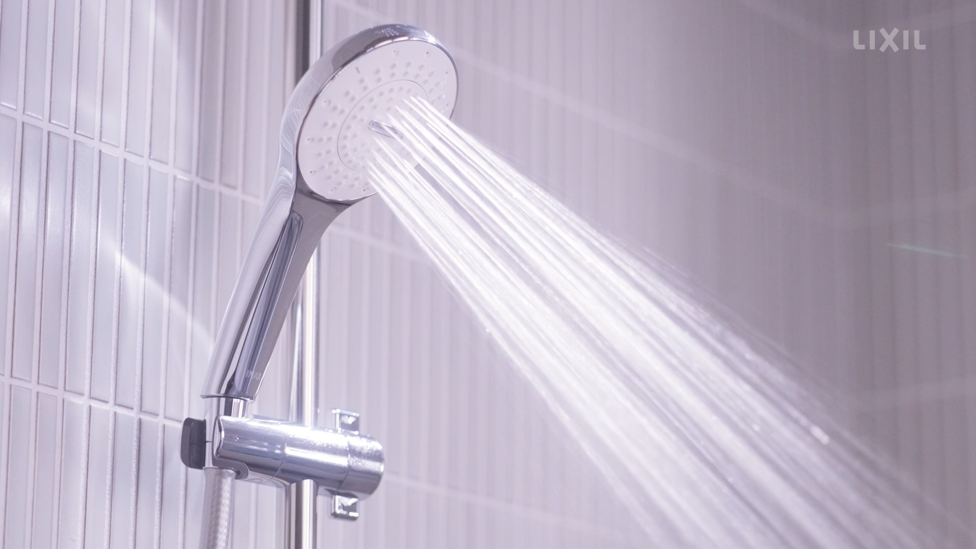 LIXIL FINE BUBBLE SHOWER SPA U Showerhead】 Designed to care for