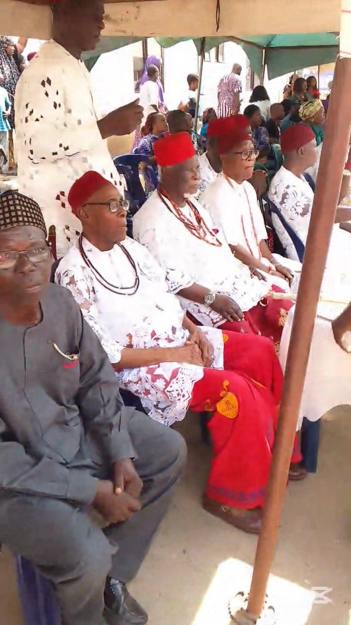 The Ndoni Olinzele's performed the final burial rites for their demised ...