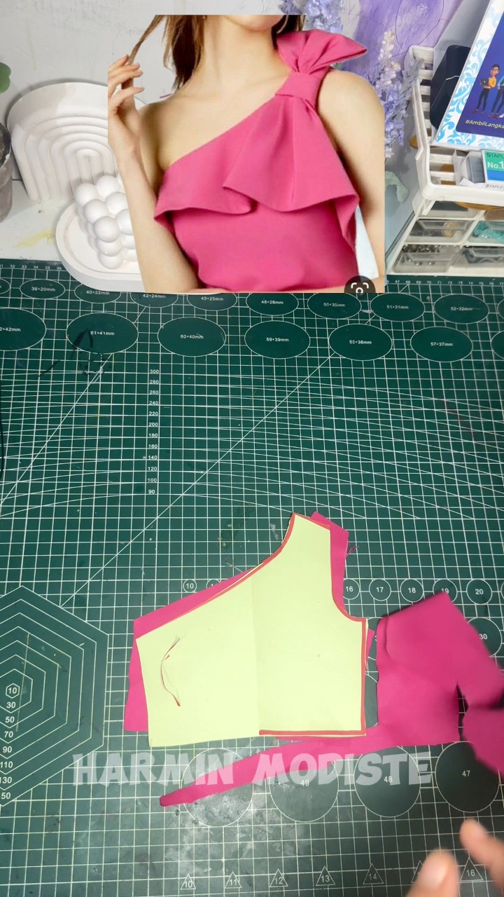 Drape pattern 👗💛😍 AMAZING!!! #sewing_tips_and_trick_beginers # ...