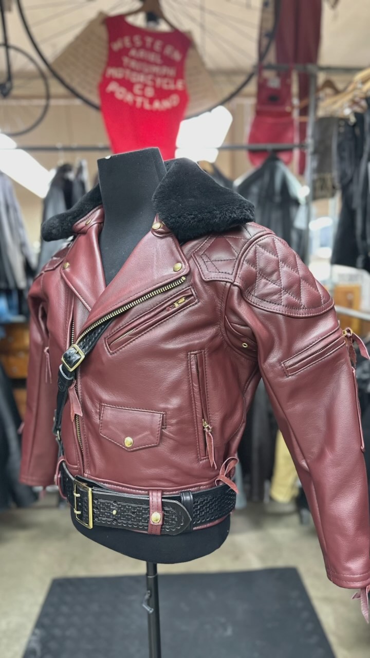 健康・医学 60 Years of Langlitz Leathers Langlitz Leathers' classic 1947 Columbia jacket features and history