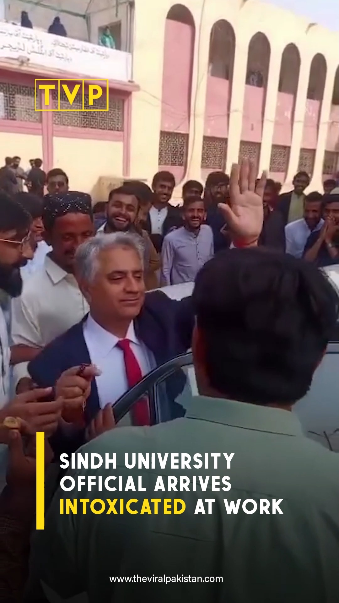 The pro Vice Chancellor of Sindh University Dadu Campus, Azhar Shah ...