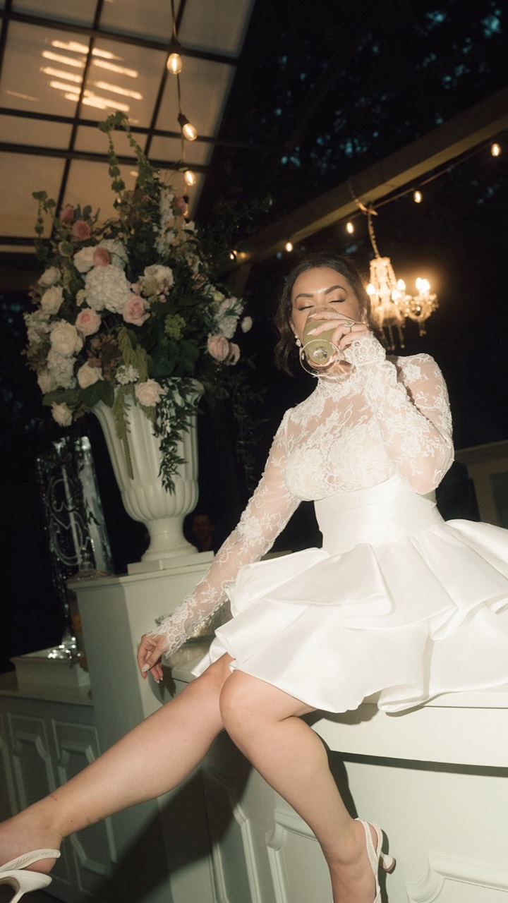 Modern lace meets couture florals in this regal A-line gown from Martina Liana Bridal Designs 💕🌸 Front and center in our boutique, she’s even more gorgeous in person with a classic sweetheart neckline 