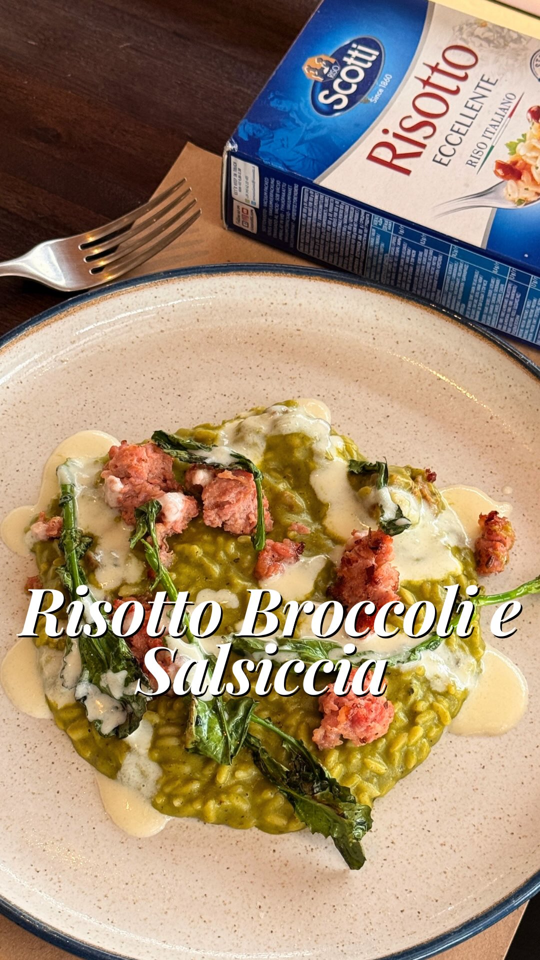 Risotto al Salto com Ragù di Ossobuco Esse é um prato clássico da ...