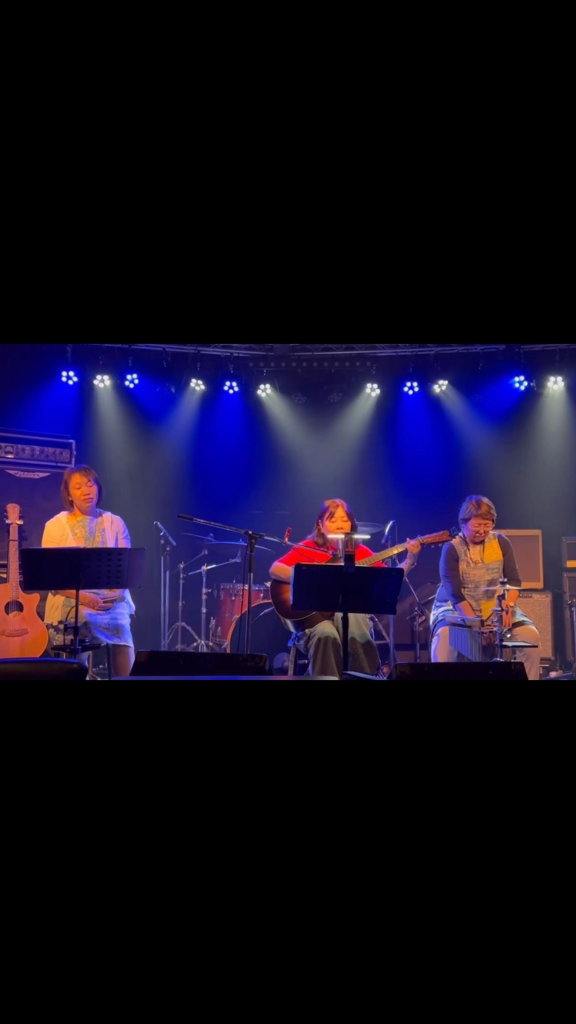 雨女の恩返し tutumikko 2014 LIVE】筒美京平 太田裕美 九月の雨 2014
