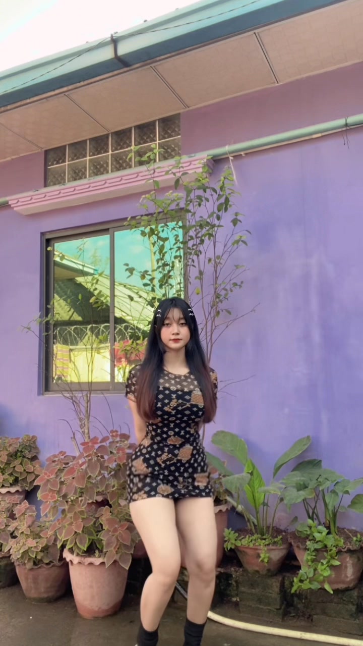 🫣 | Lin Lae