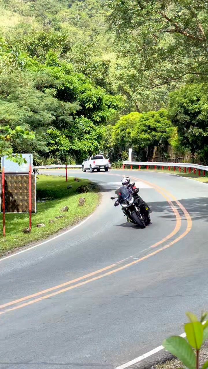 RUSI SIGMA250 VS. KAWASAKI Z900🔥 #reels2024 #reels #fypシ゚ #highlights ...