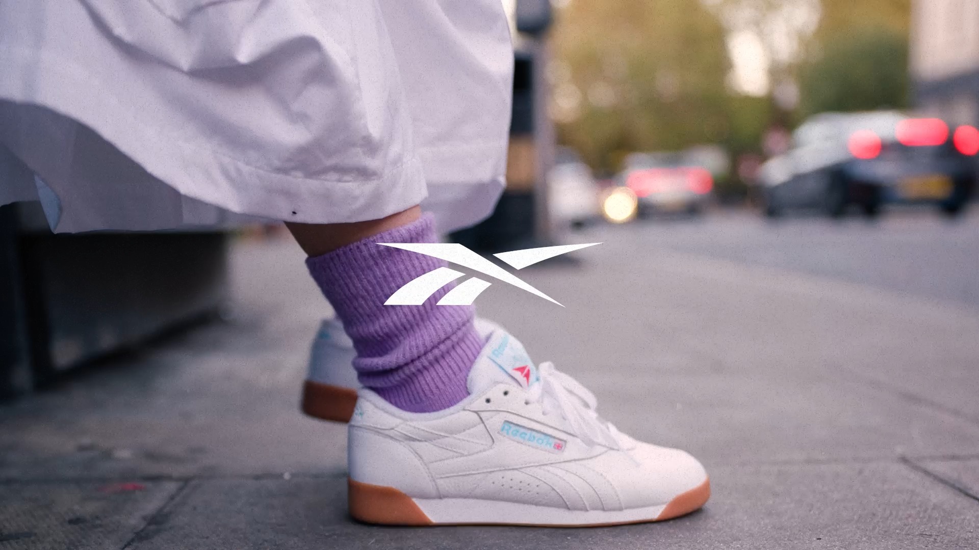 Reebok - OCEANS 12月号掲載 小栗旬 x リーボック！ 進化し続ける男