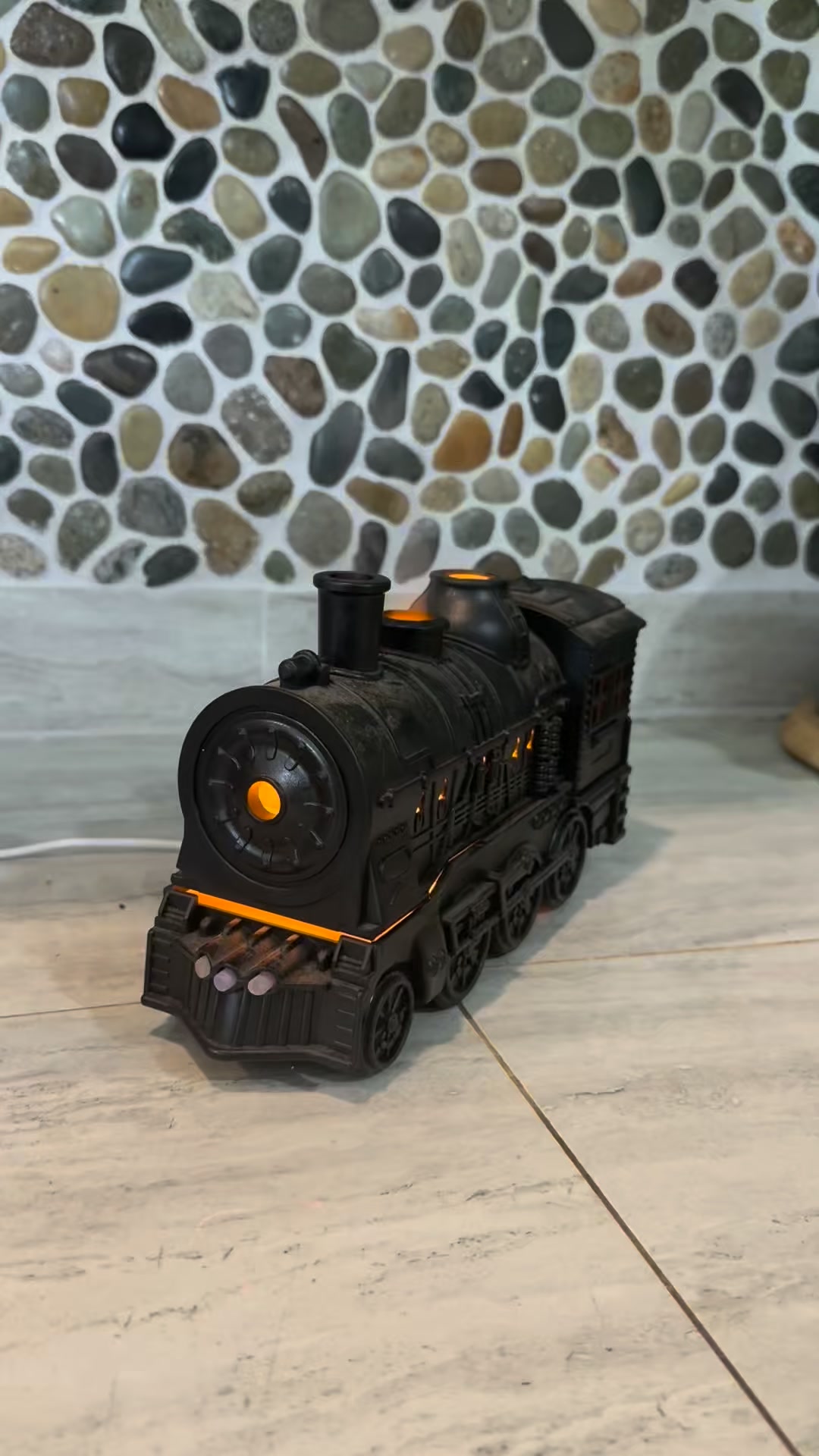 Choo Choo🚂 Your Train USB Diffuser is here! 🥳 🚂This charming