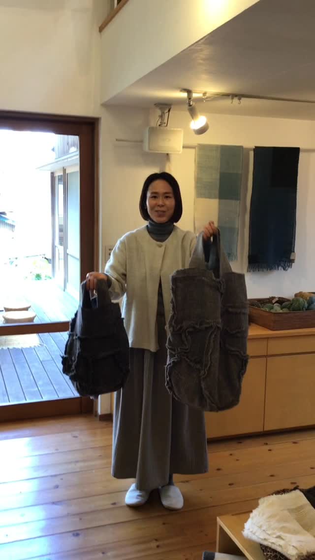 ファッション 真木テキスタイルの手紡ぎシルク藍染ブラウス