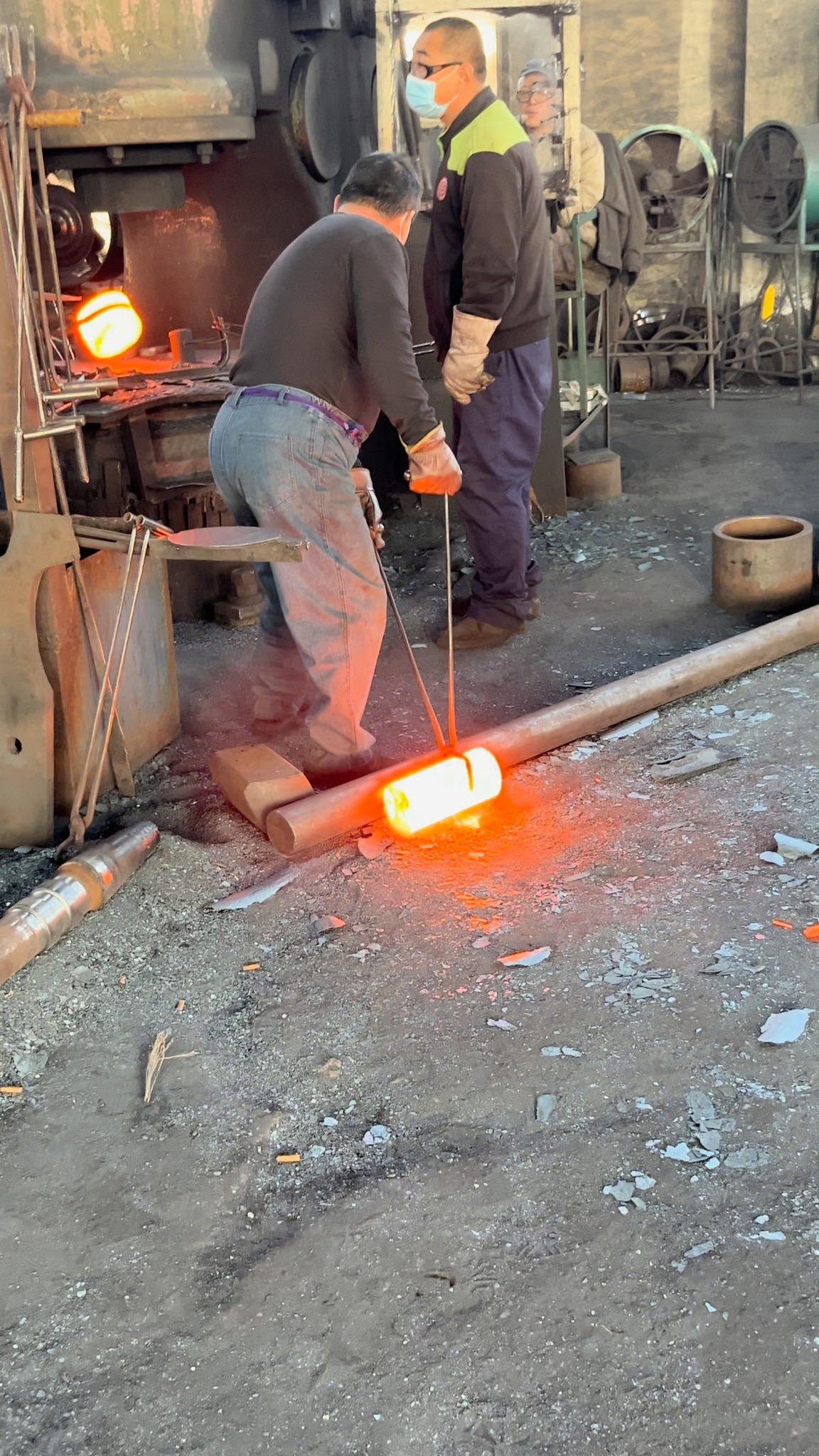 Inside the forging factory tour Satisfying Free Forging Process # ...