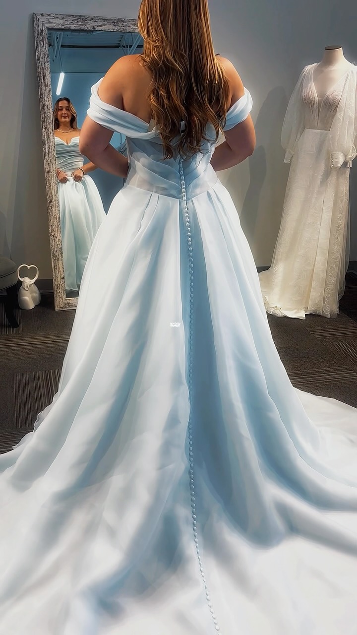ivory and blue wedding dress 💜 cinderella inspired 💜 , 🩵 Sophia Tolli Australia Black Pumps Heels Outfit tb>500 Color:Lavender Mist neck Bodice