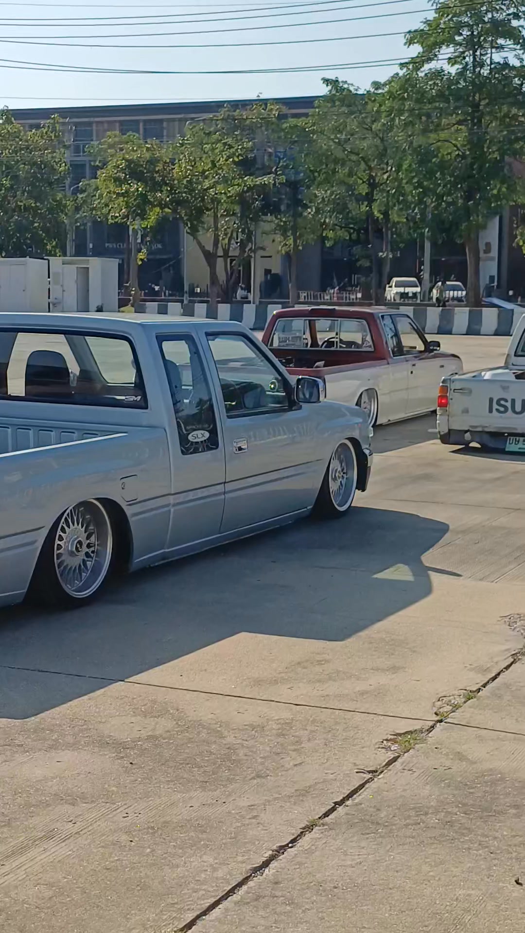 รอขึ้นจอดเมืองทอง🔥🇹🇭🇺🇲 #Minitruckin🇹🇭 #KDcustoms #KDcustomcar | KD ...