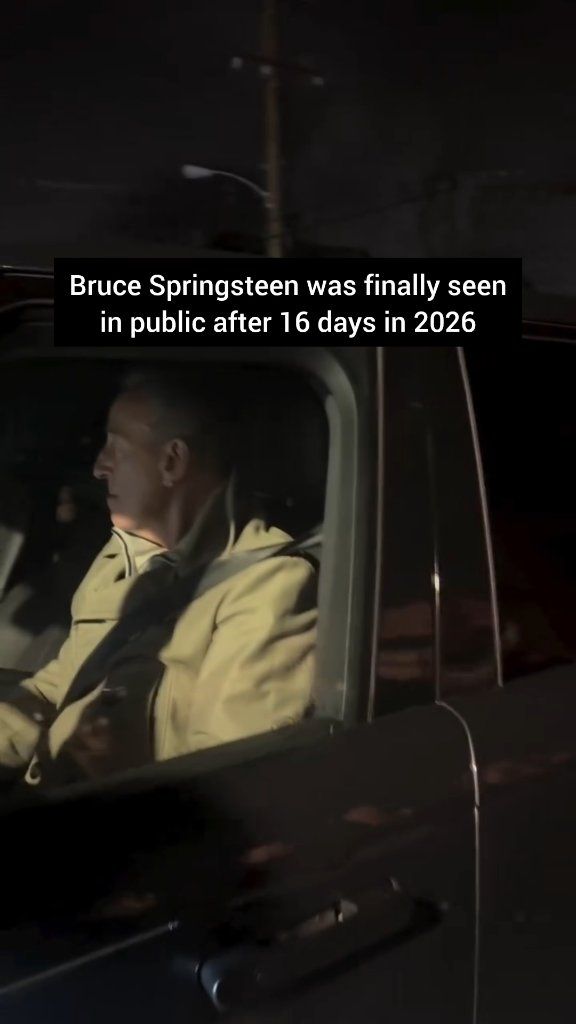 Bruce Springsteen after performing at the Light of Day concert in Red ...
