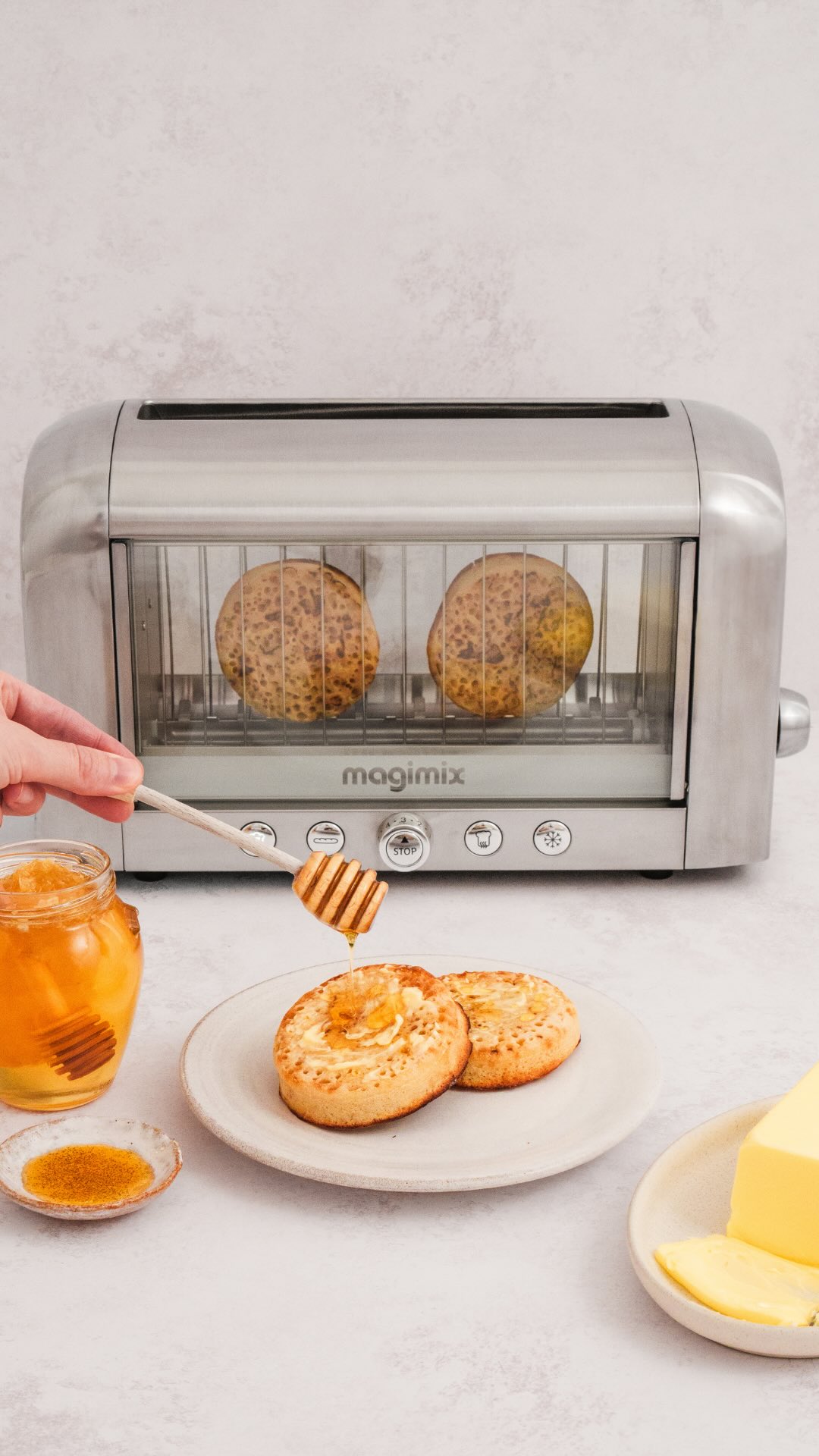 Un design iconique, des finitions premium et une cuisson ultra précise ...