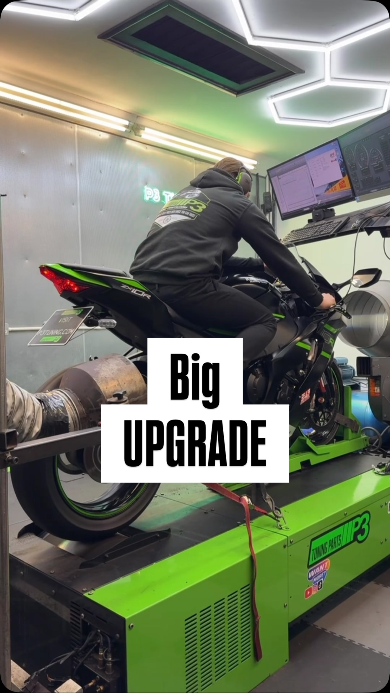 2016 KAWASAKI ZX-10R with the CR-T exhaust and link pipe 60>70mm
