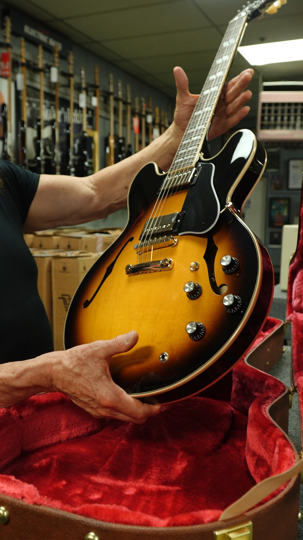 Bizarre Guitar HERE IS THE LINK TO OUR STORE ON REVERB. WE HAVE