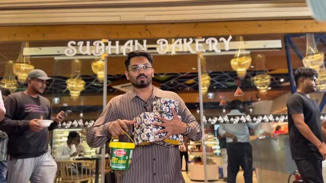 Subhan Bakery HALEEM vs. MYSTERY CASH BOX! 🥣💰 (Who Wins?) | Hyderabadi ...