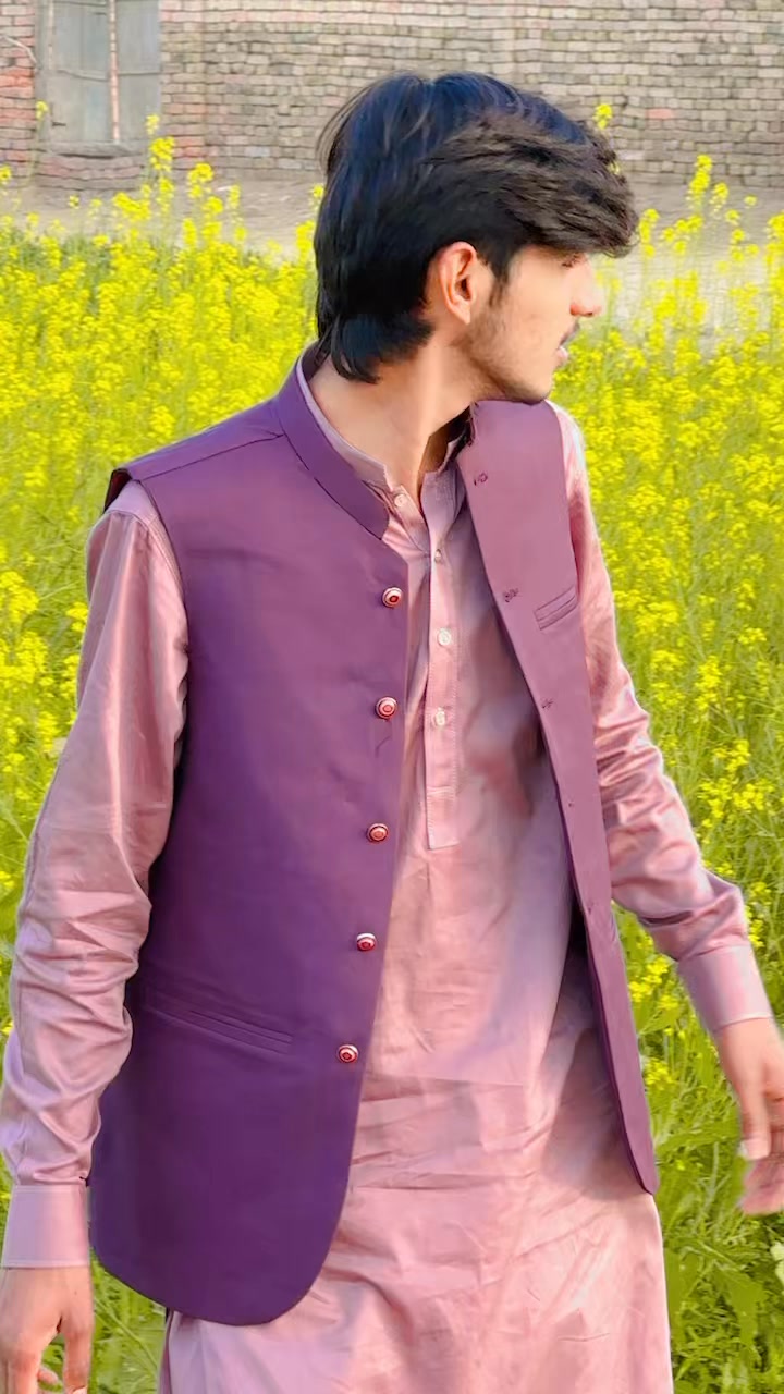 Mara dil tu rakaa ni geyaa 🥹 #YounasKhan #nawabyounas Jam Younas Raees ...
