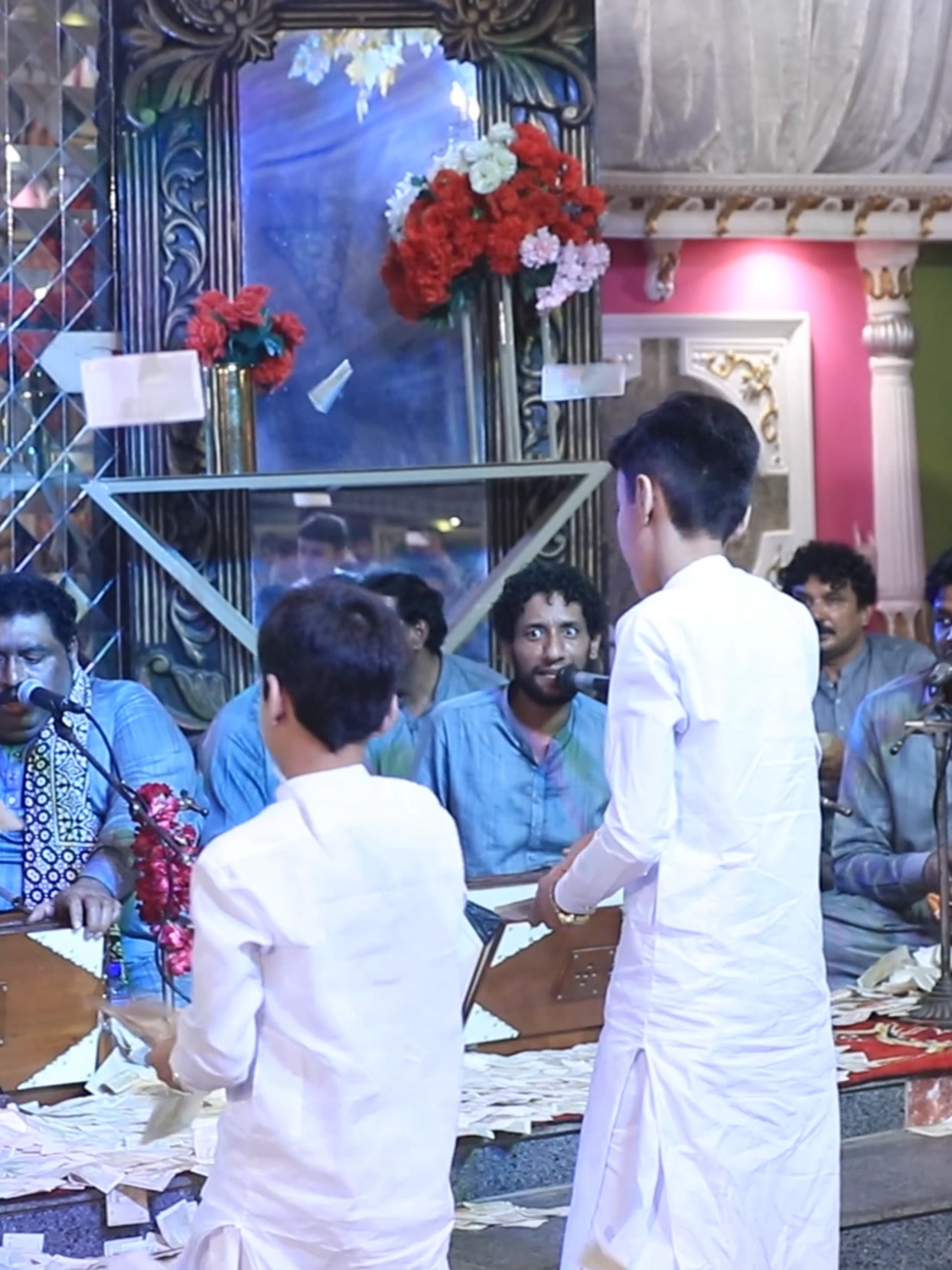 Arif Feroz Qawwal #bestharmounium #sazina #tabla #tablamusic # ...