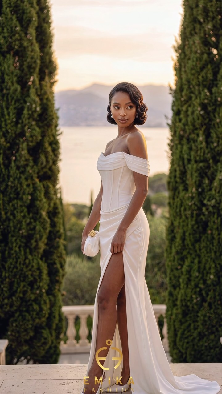 Corset Satin Waves & Victoria Bridal Maxi Skirt, A truly romantic bridal combination. 🤍, The Satin Waves Corset beautifully sculpts the waist with its structured bustier silhouette, delicate pleated 