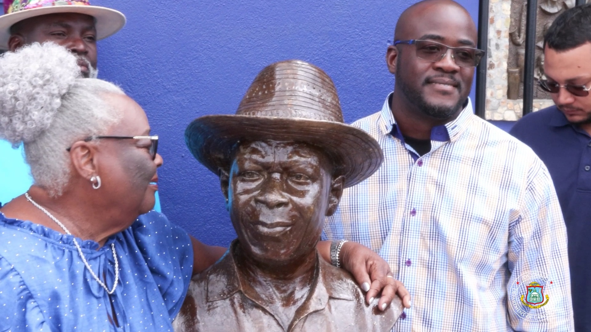 Gov Insider - Dedication of the 13 booths and the unveiling of the bust ...