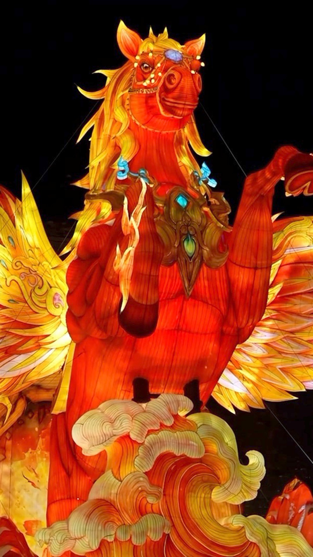 The 40th Qinhuai Lantern Festival was officially illuminated on ...