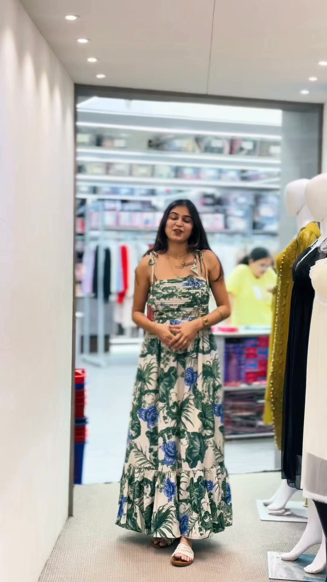 ladies dress shop in vadodara Great People Make Every Experience Better! ✨, At Paneri, our staff is more than just a team they’re helpful, understanding, and always ready to assist you. ❤️, From helping you find the perfect outfit second-colour