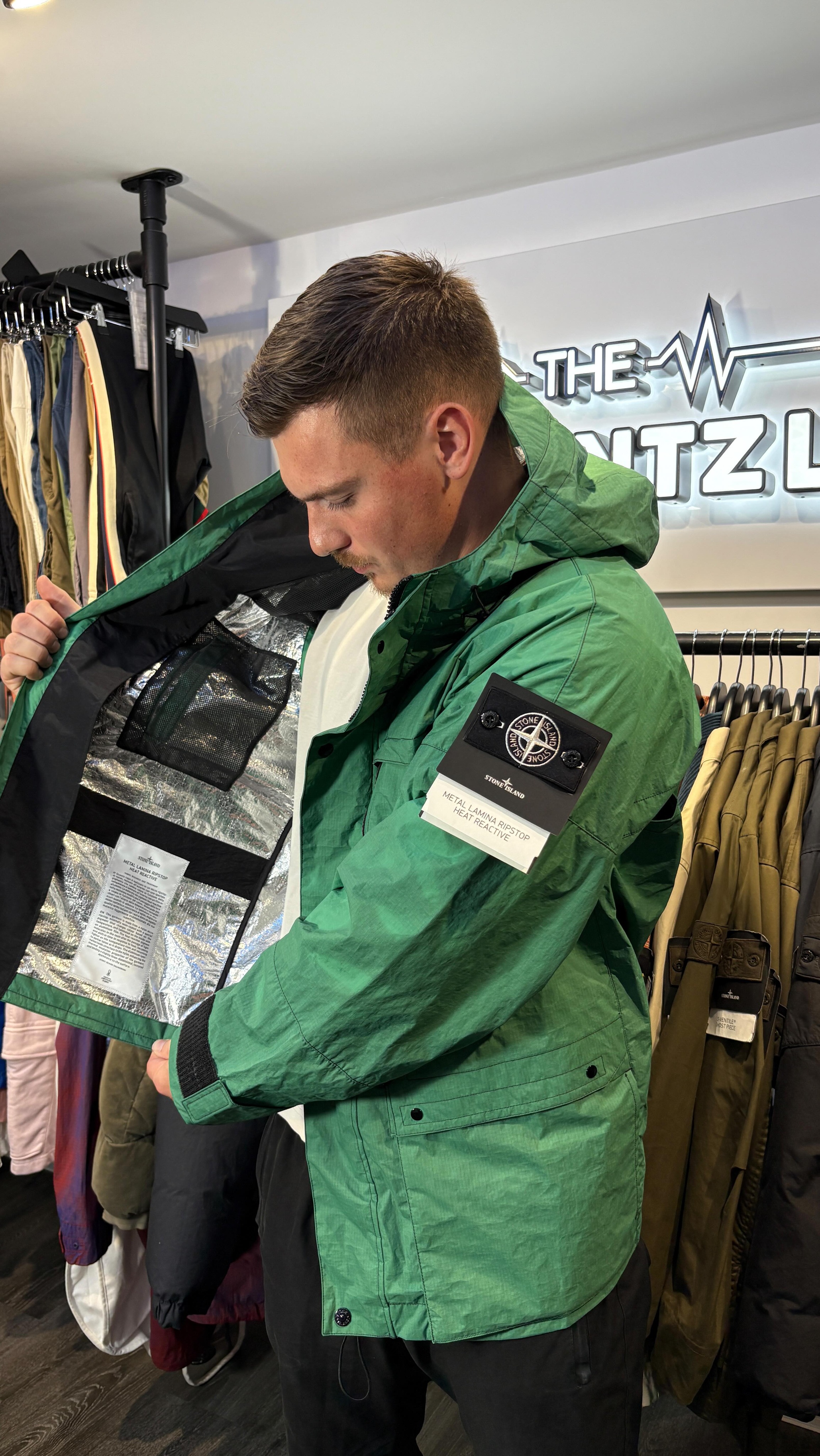 Stone island metal lamina ripstop heat reactive Sizes: large / XL