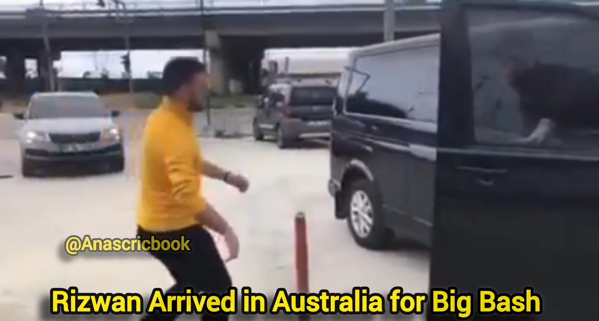 Pakistani Cricketer Rizwan urf Rizzi bhai has arrived in Australia for ...