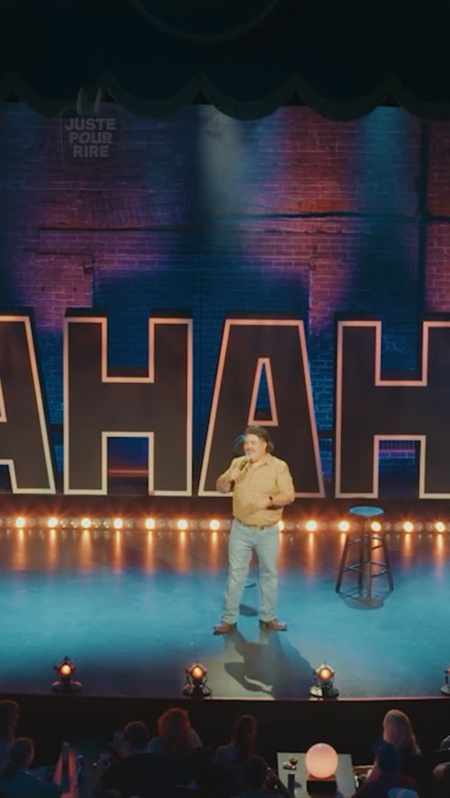 Mon premier Standing Ovation à @juste_pour_rire 🫶🏼. Manque pas ça ce ...
