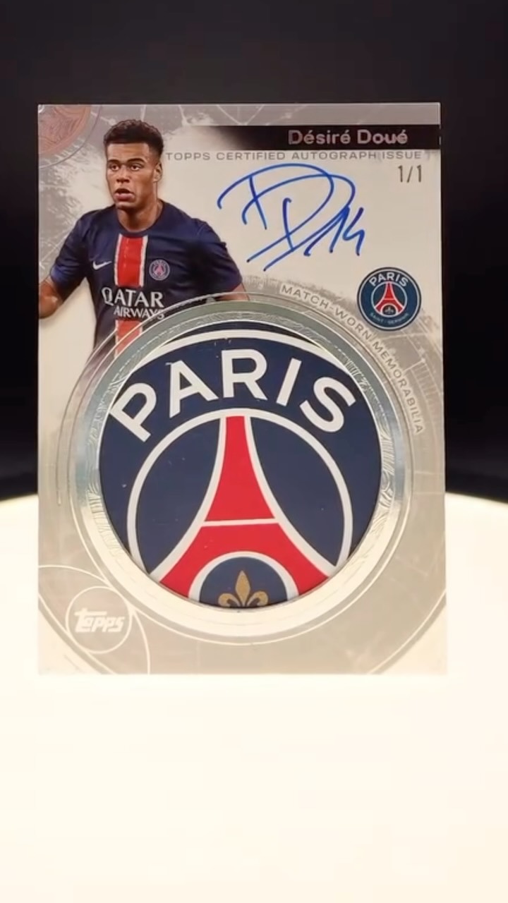 The actual shirt worn by Désiré Doué in his PSG debut is going