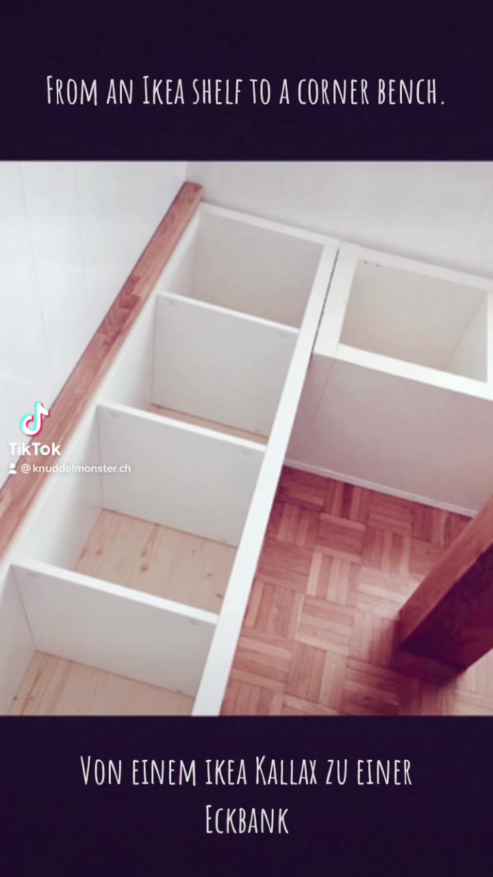 Als wir in unser Haus gezogen sind, wollte ich unbedingt eine Eckbank am Esstisch haben. Das bietet so viel Platz und Stauraum. Mir war eigentlich sofort klar, dass ein Kallax von Ikea die Grundbasis