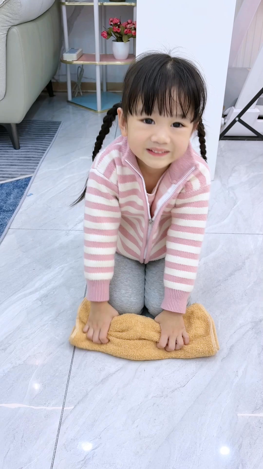 大意了，没想到父女俩竟然是一伙的😤#爸爸带娃 #家有萌娃 | 奶奶有乖宝 | Facebook