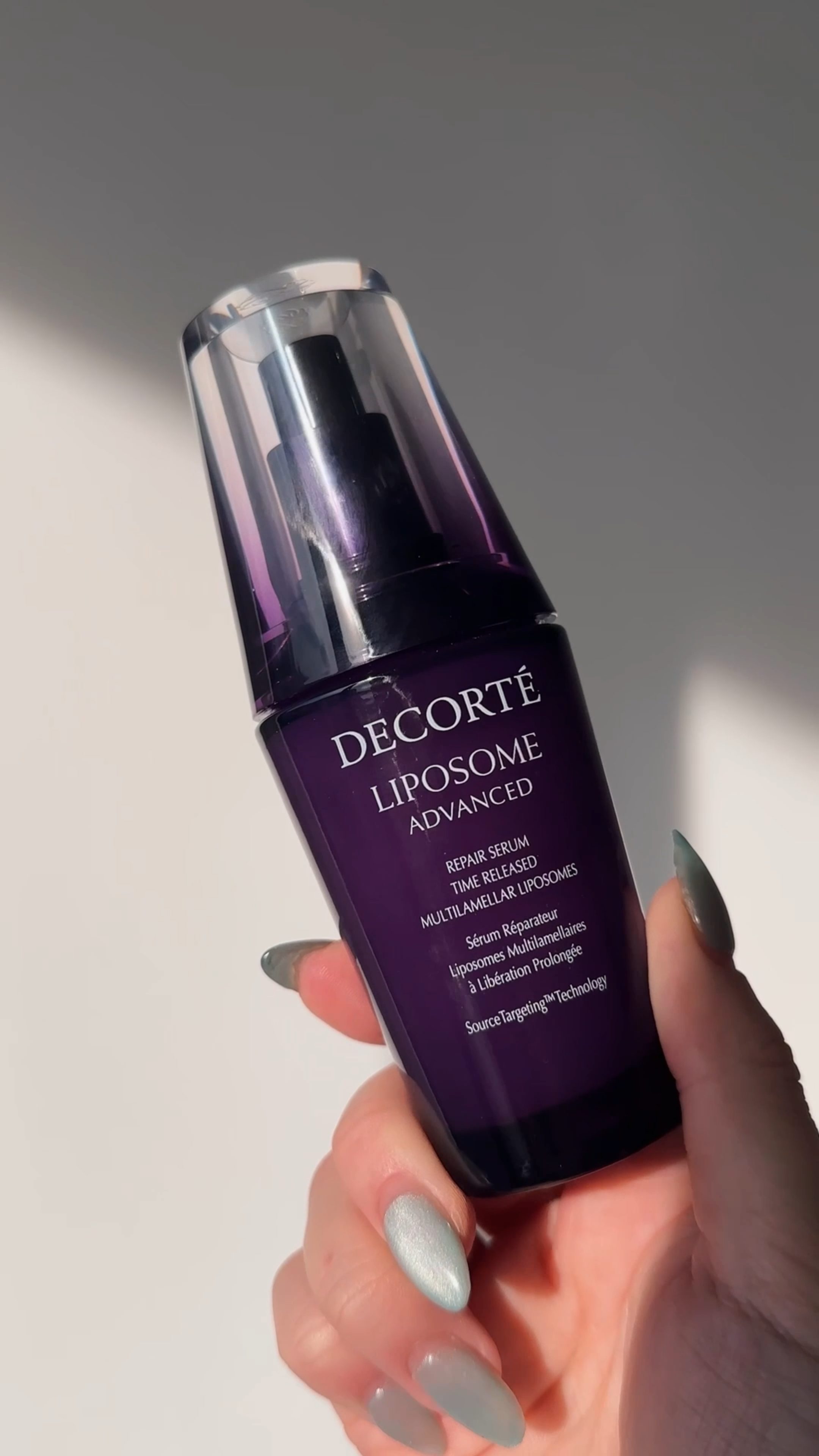 DECORTÉ - Welcome spring with our NEW limited-edition Kimono
