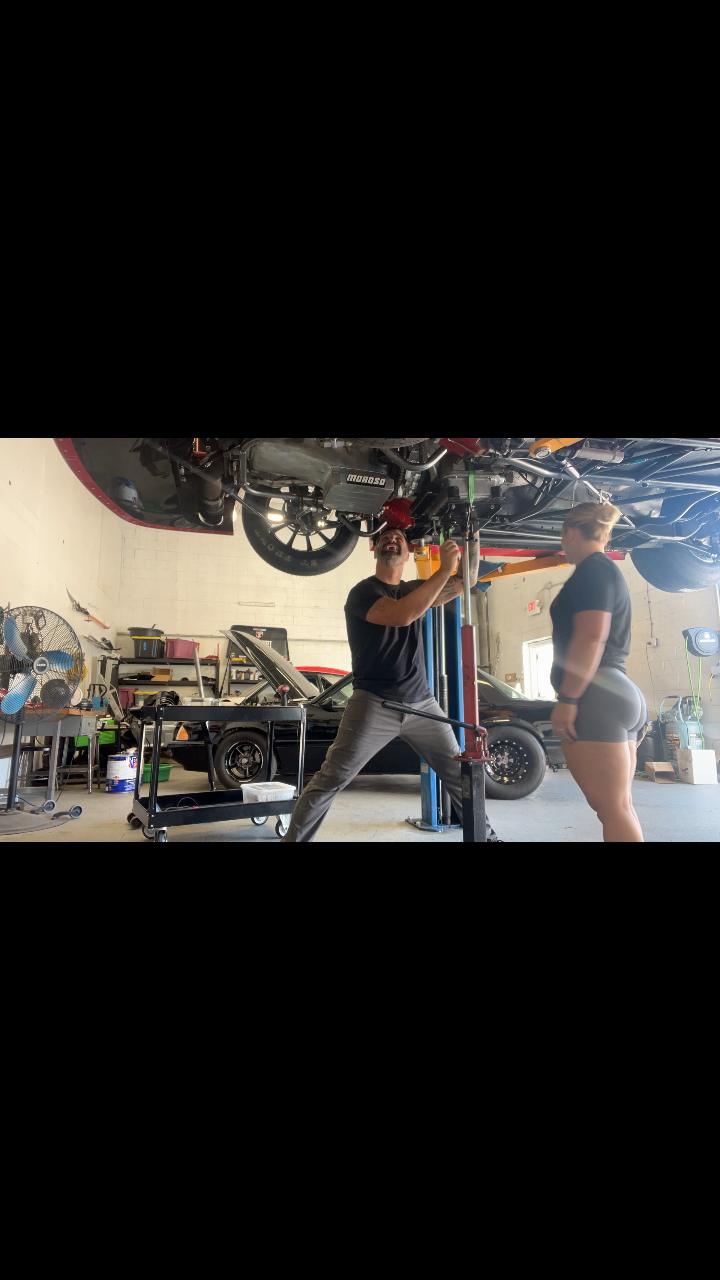 Couples who work together stay together 💪 | Bankrupt Racing | Facebook