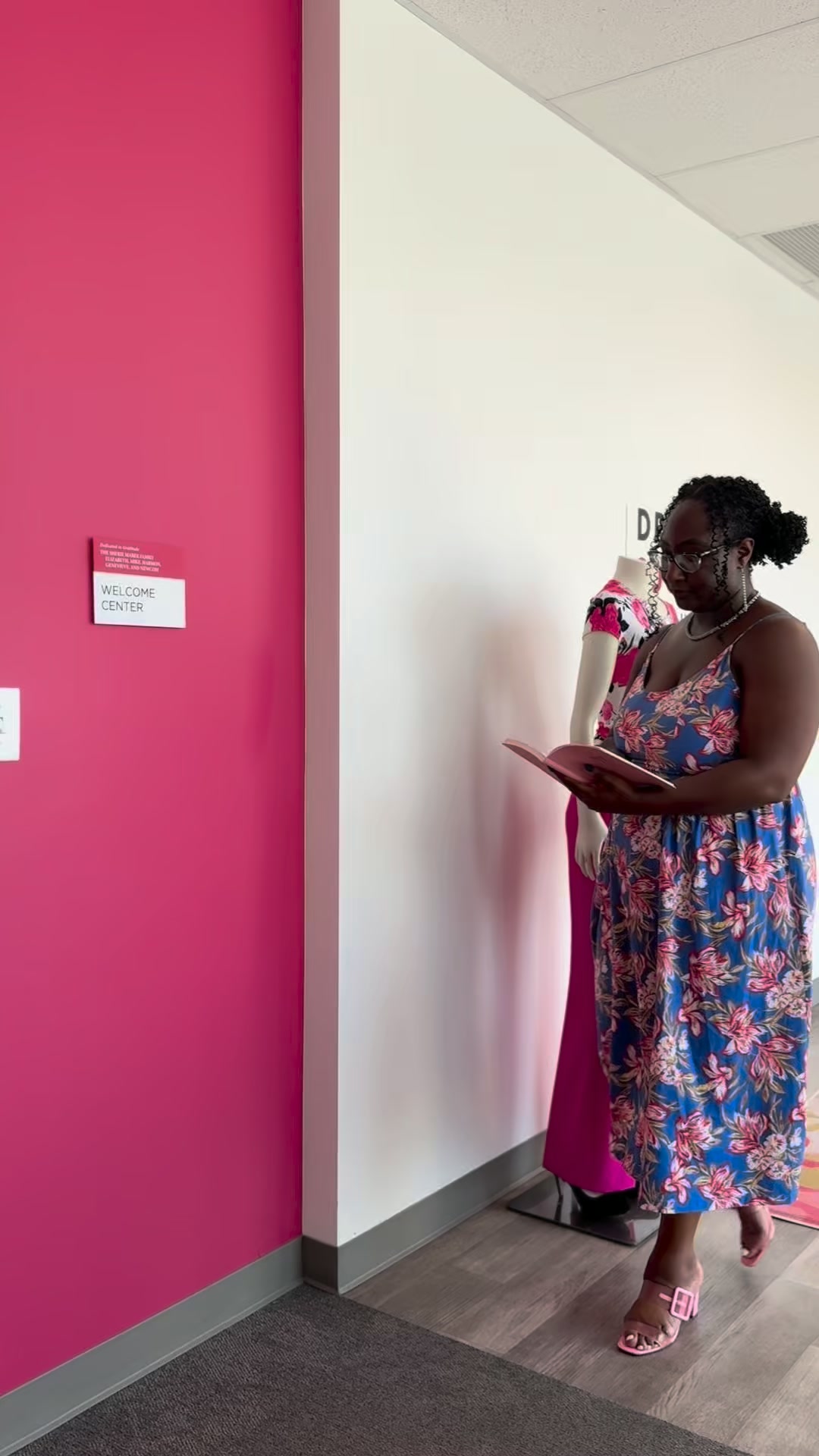 Financial wellness is part of professional wellness. 💼💰, Join Dress for Success Cincinnati for our next Women’s Connect: Financial Wellness & Market Update, featuring experts from Western & Southern 