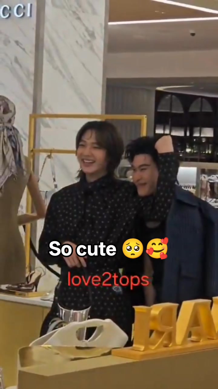 I love tis ❤️ so adorable together Nunew and OffRoad