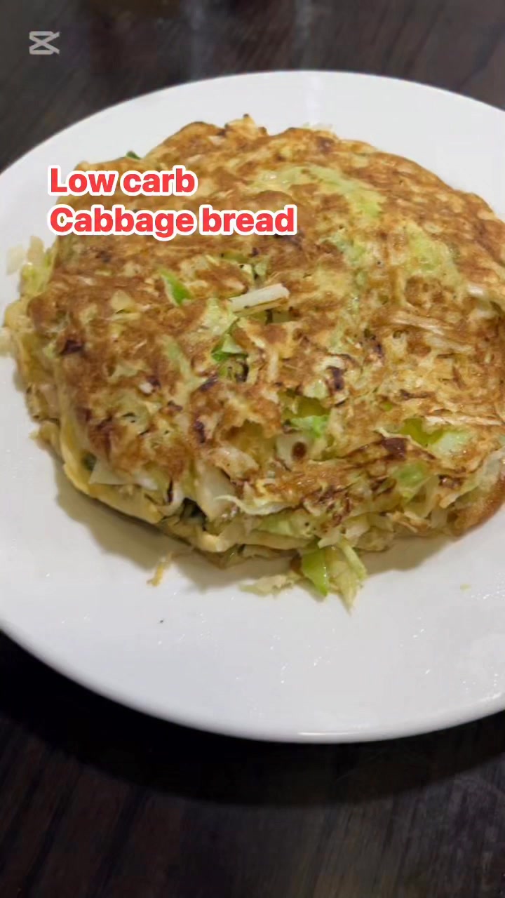 Low carb cabbage bread! #cabbagebread #lowcarbcabbbagebread # ...