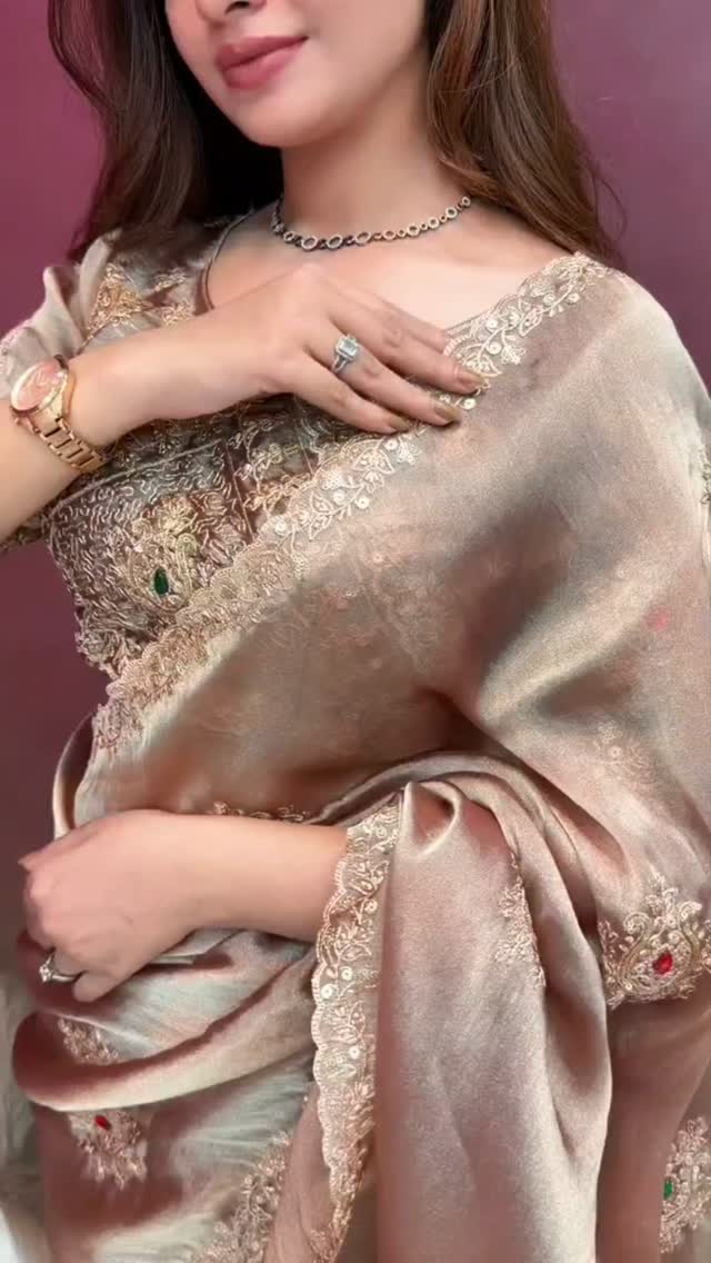 rose gold sequin dress india *A perfect partywear beauty, Grace meets glamour in these ethereal colored saree, adorned with exquisite embroidery with stone work. Perfect for any celebration.* *Product details* rose gold prom dress
