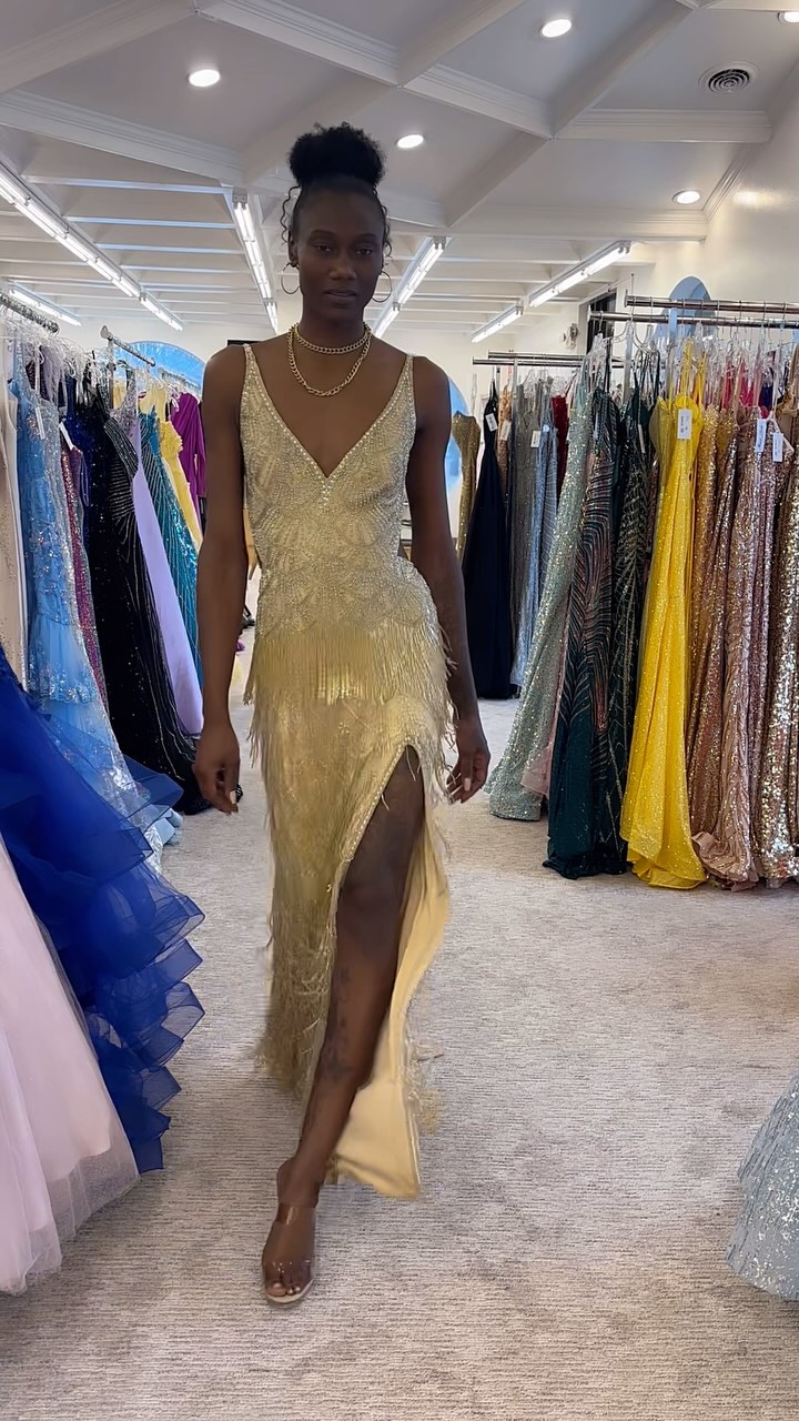 first lady prom dresses southfield mi Here’s a suggestion for your Instagram post:, ✨ Come shop at Prom! ✨, We specialize in custom gowns and bridal that will make you feel like royalty on your special day. 💍👗 Wedding gowns