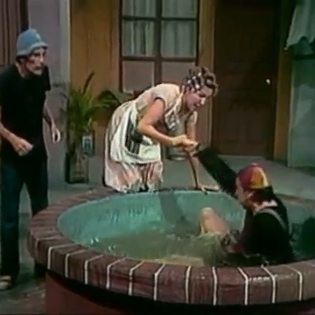 Quico No Sabe Nadar #ElChavoDelOcho #ElChavoDel8 #series #DonRamon # ...
