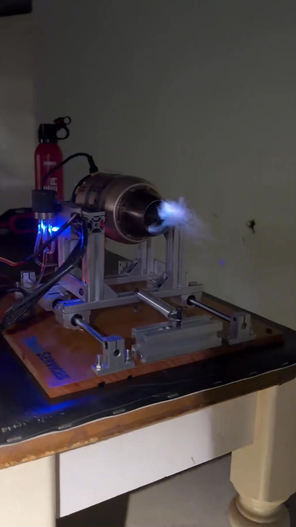 DIY jet backpack #enginemodel #jetpack #jetpacks #jetengine #turbojet # ...