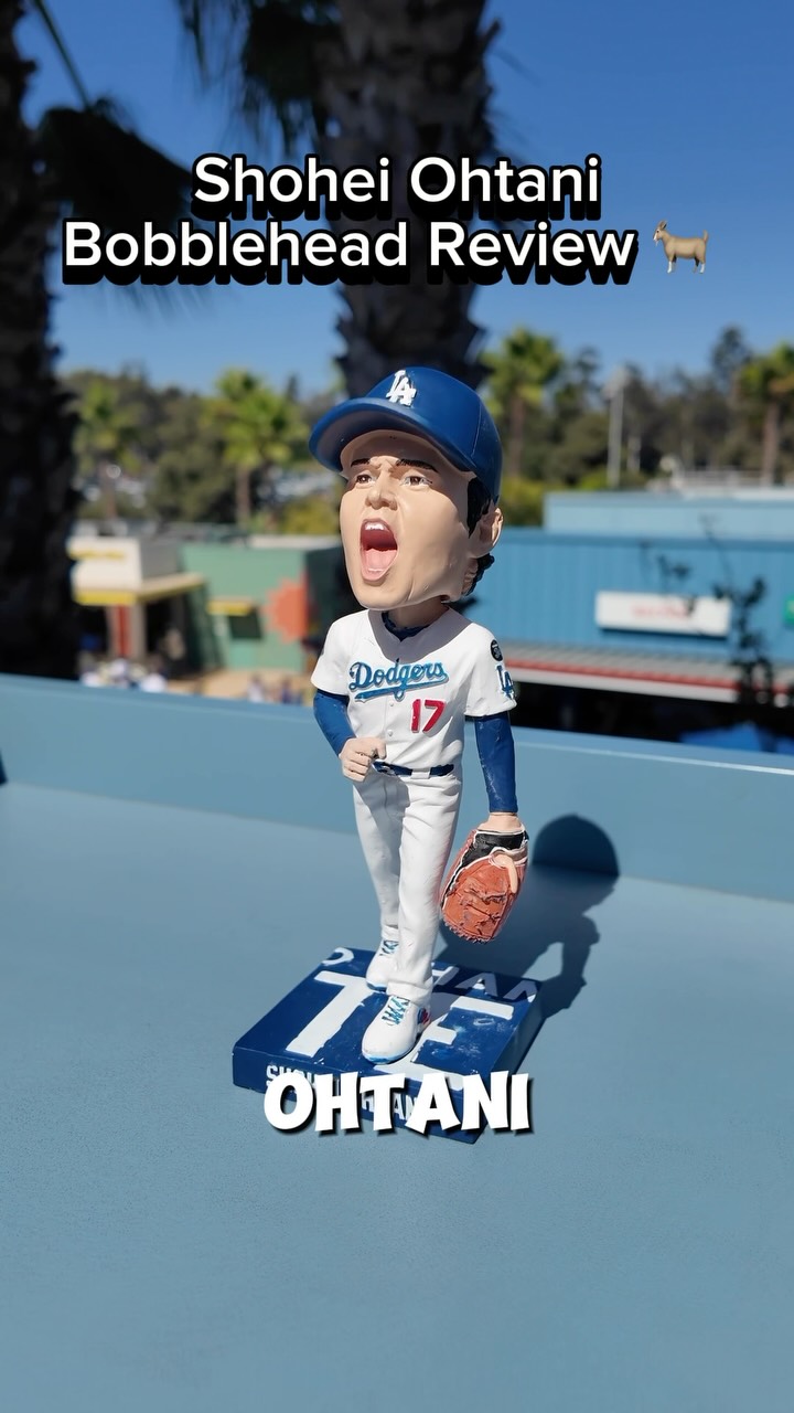 Ohtani's Masterpiece Bobblehead Unboxing! People waited HOURS for